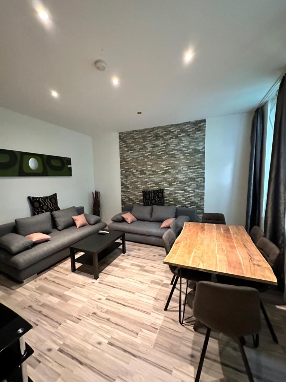 Modern Flat With 2 Rooms, Close To Schonbrunn