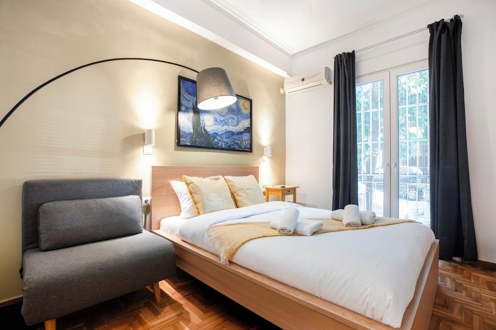 Starry Nights Elegent Studio In Athens