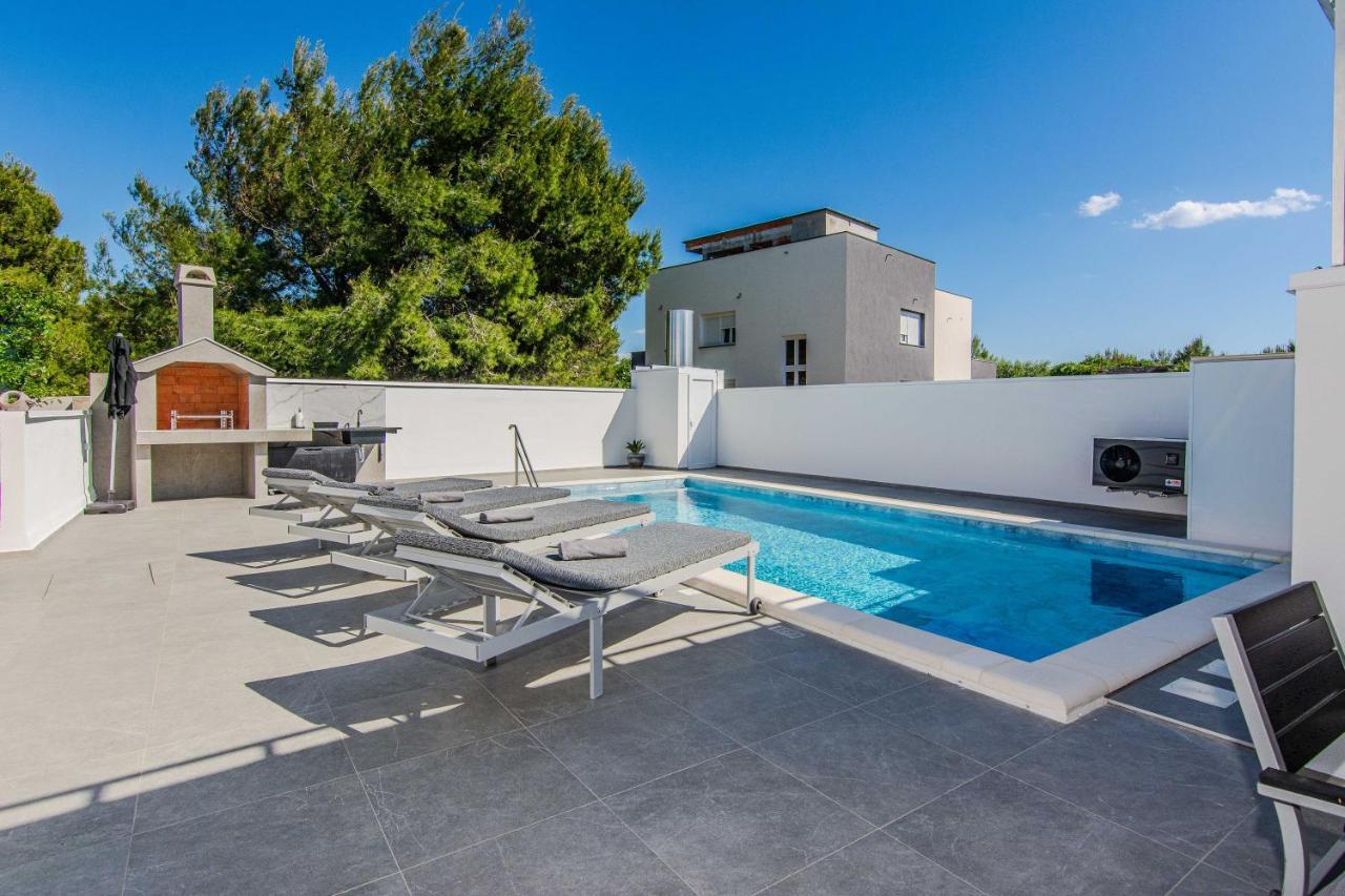 Apartmani Sanja