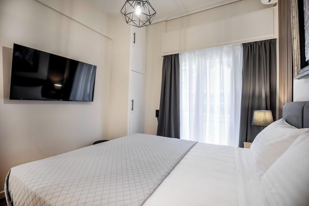 Acropolis Residence by A & A Residencies