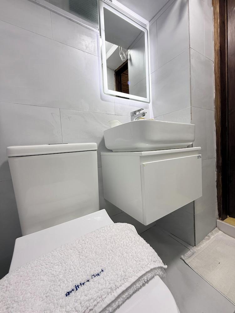 Old Town Guesthouse Guri