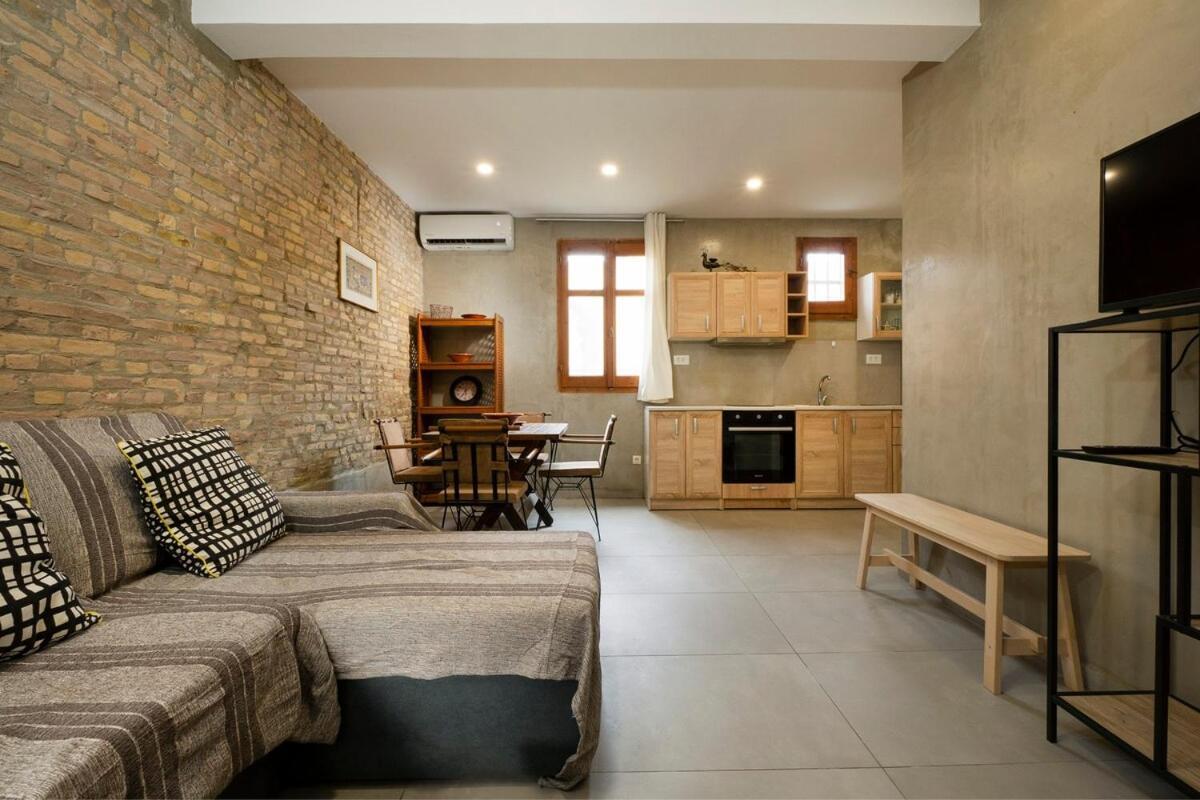 Rianou Apartment