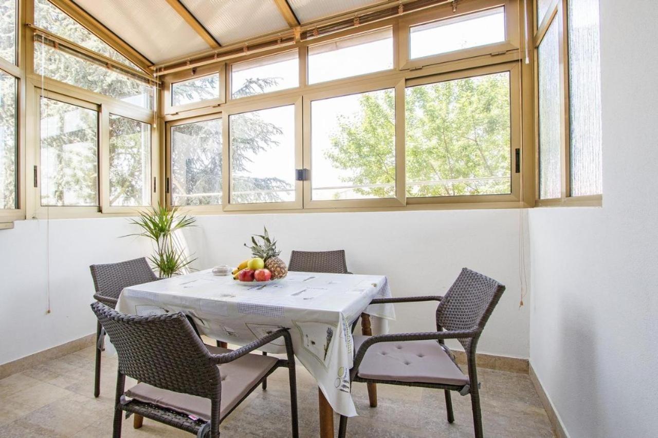 Holiday Apartment Perojka