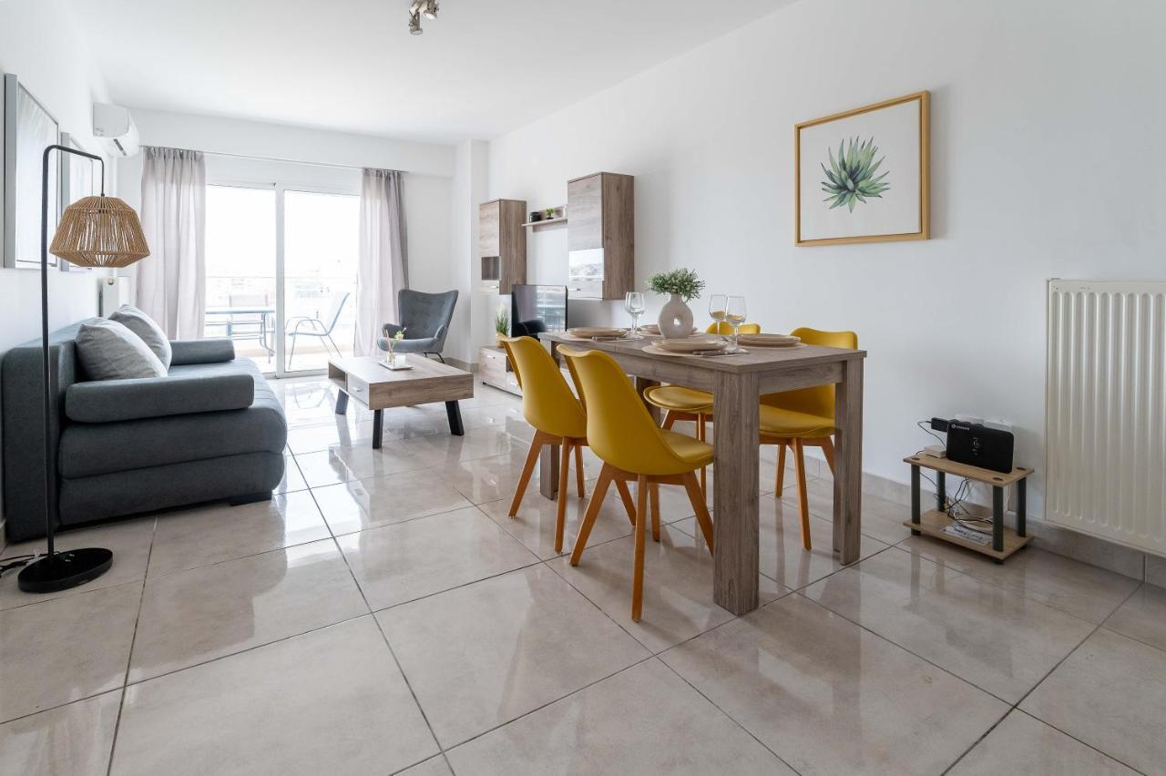 Stylish Apartment In Piraeus F9