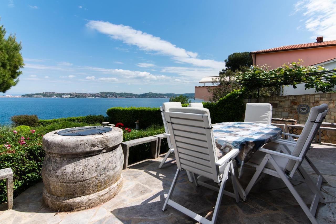 Beachfront House Sanja