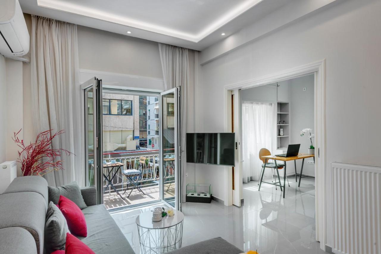 Rafael Apartment Ampelokipoi