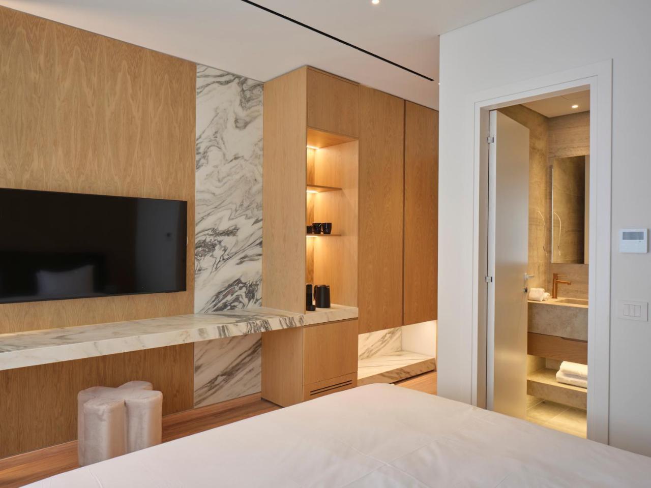 Nur City Suites