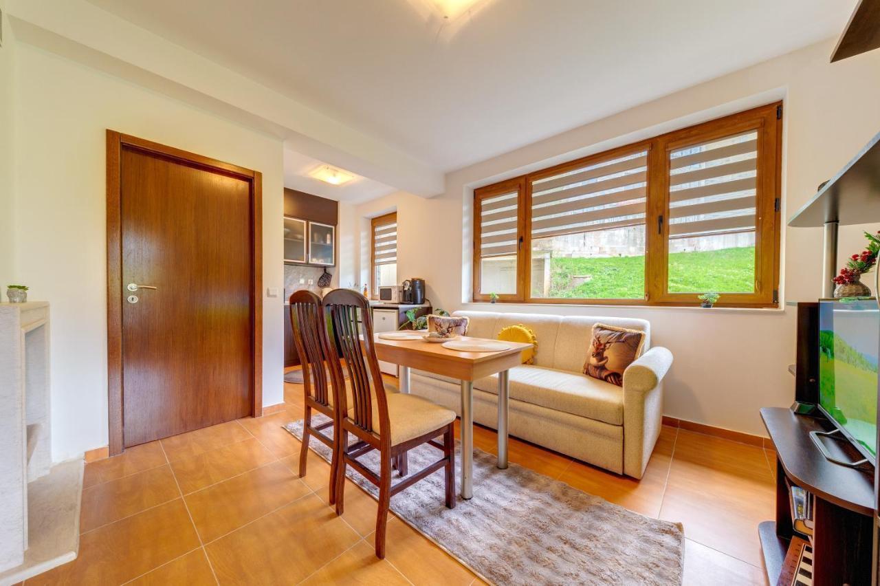 Pamporovo Palace 2bd Next To The Ski Slopes by Flat Manager