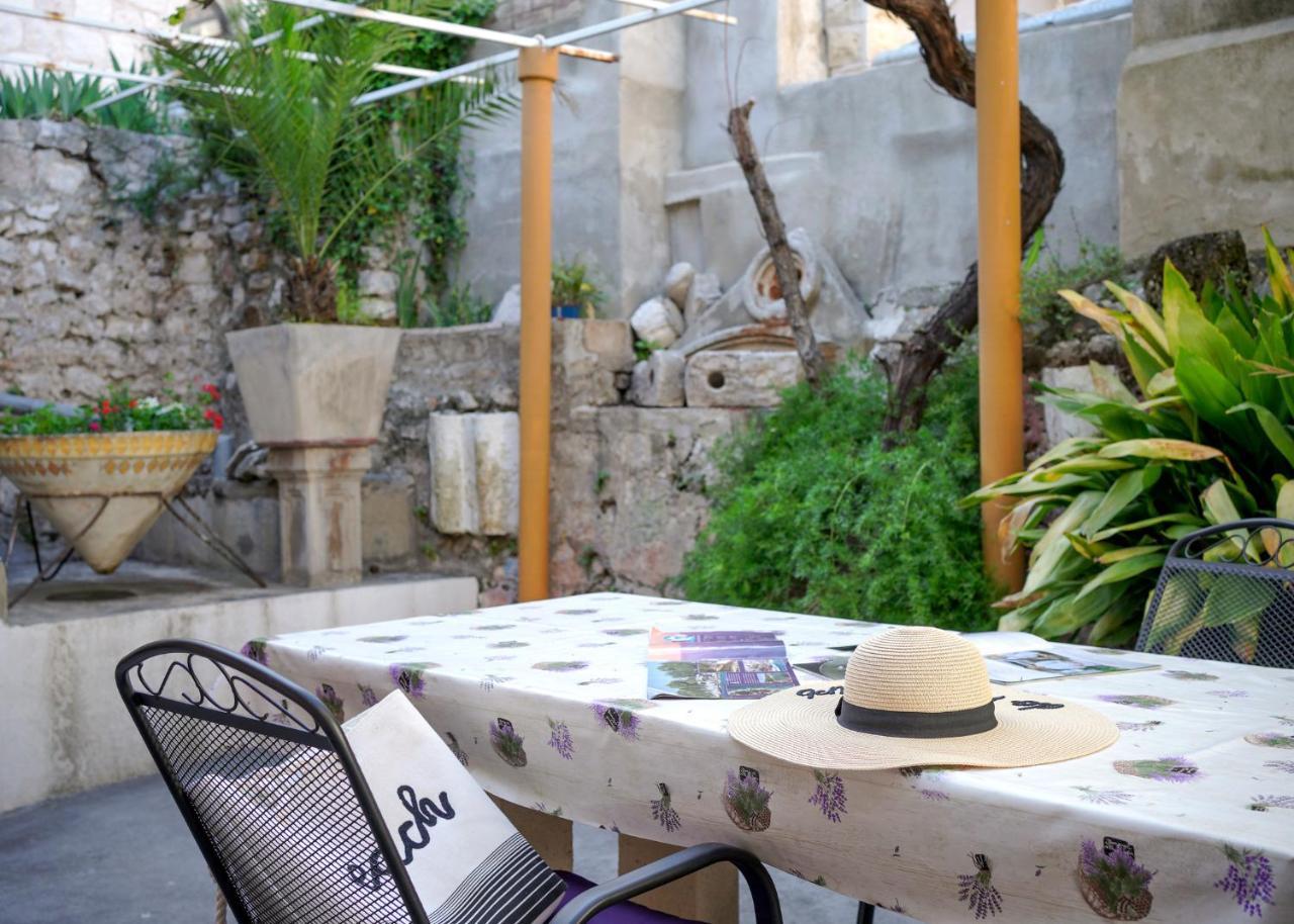 Central Eden Zf Hvar