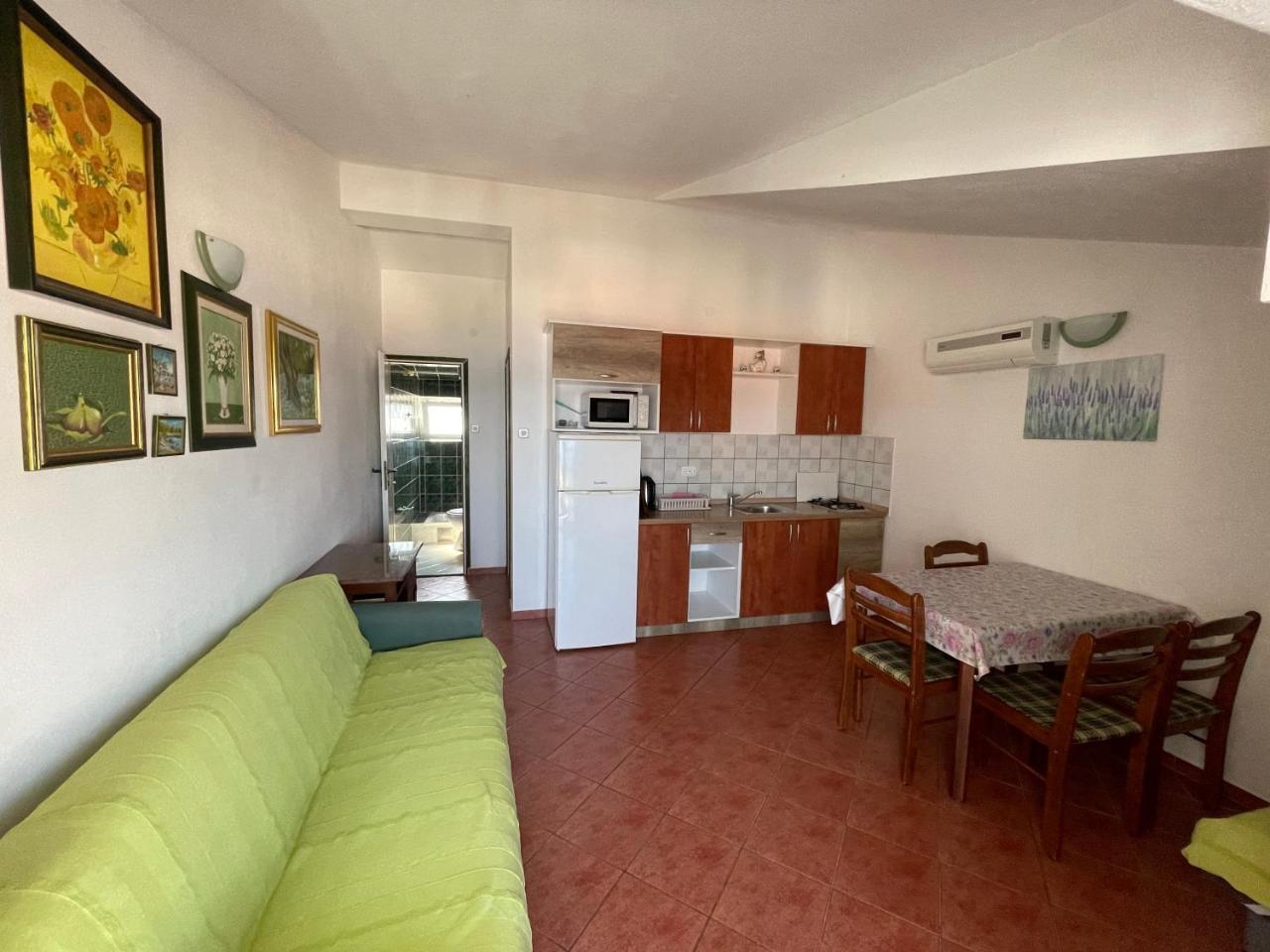 Lucija Apartmani