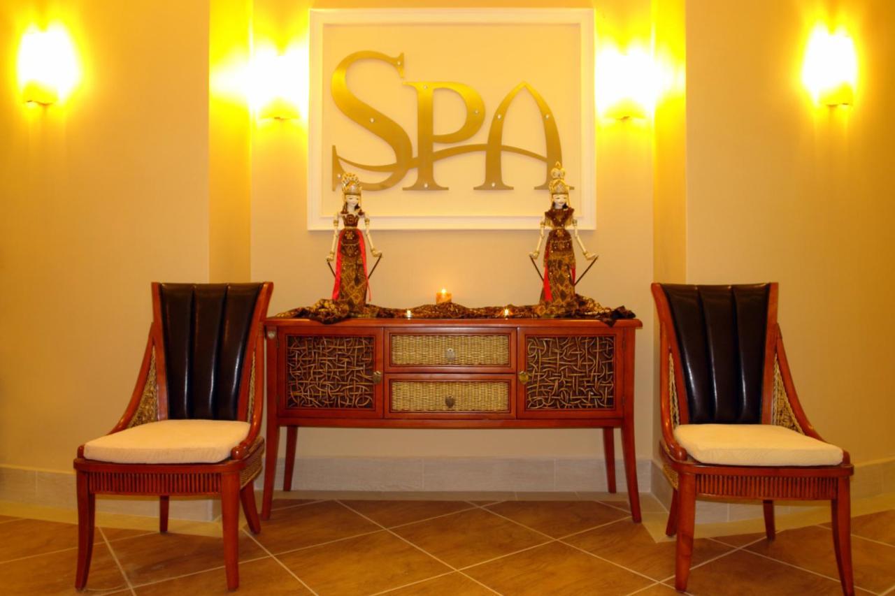 The Vineyards Boutique Hotel & Spa