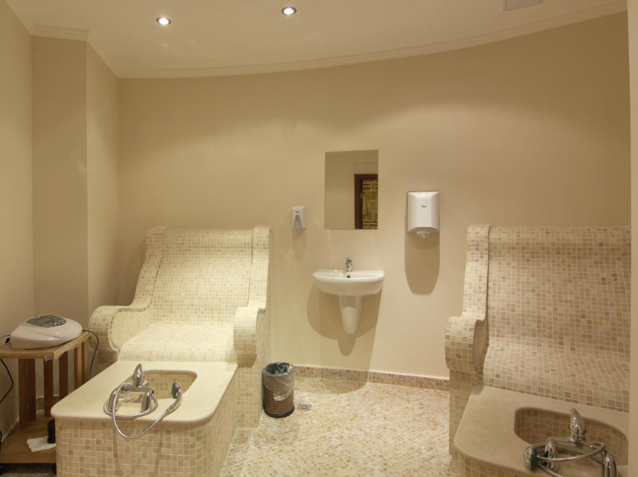 The Vineyards Boutique Hotel & Spa