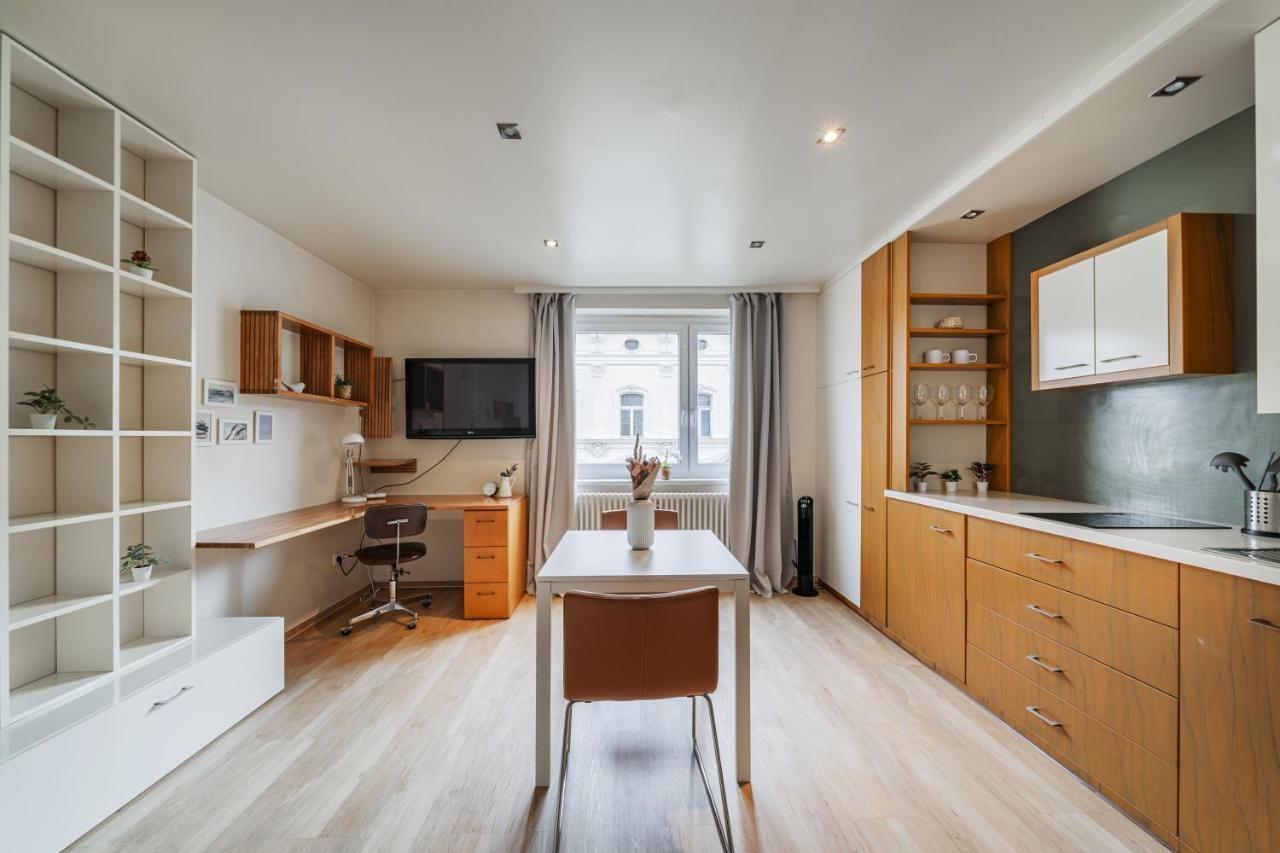 Beautiful Apartment In The 5th District