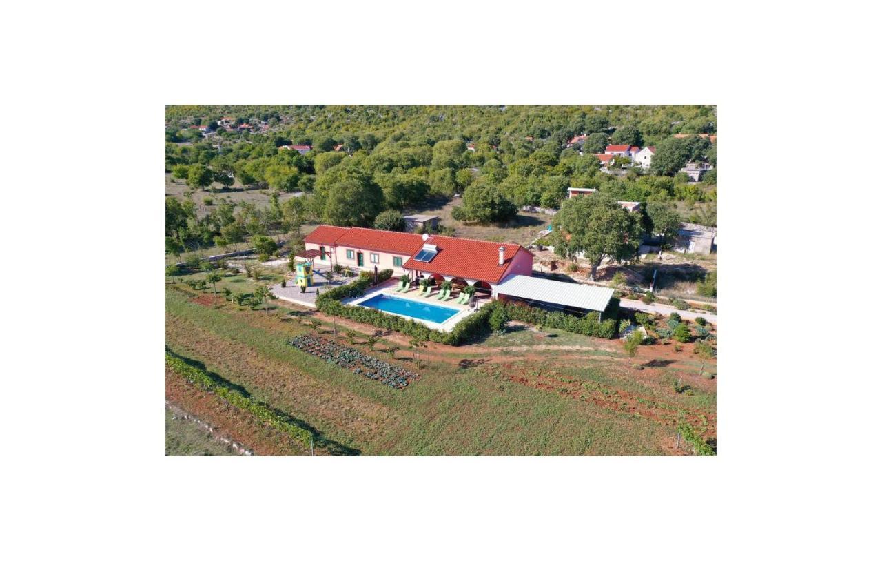 Nice Home In Prapatnica Seget