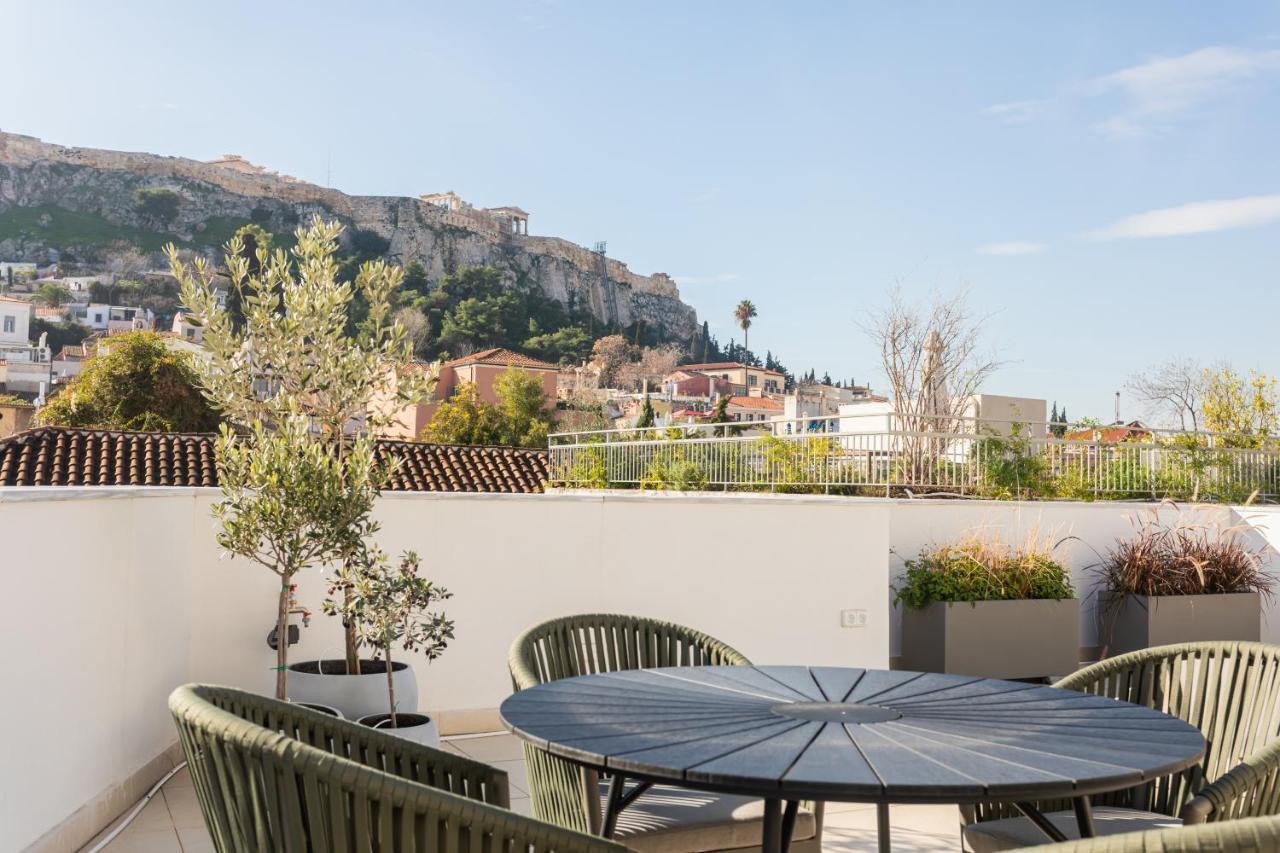 Elysian Apartments In Plaka by Upstreet