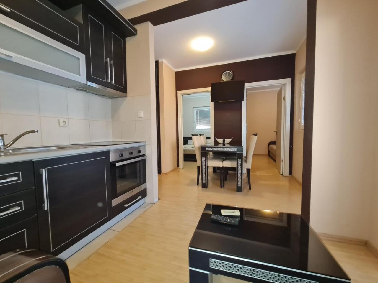 Apartment Star Family