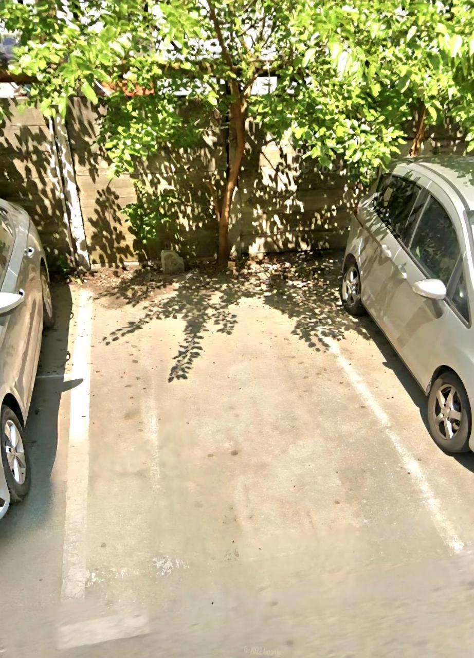 Banu Residence Studio Deluxe, Self Check-in Plus Parking