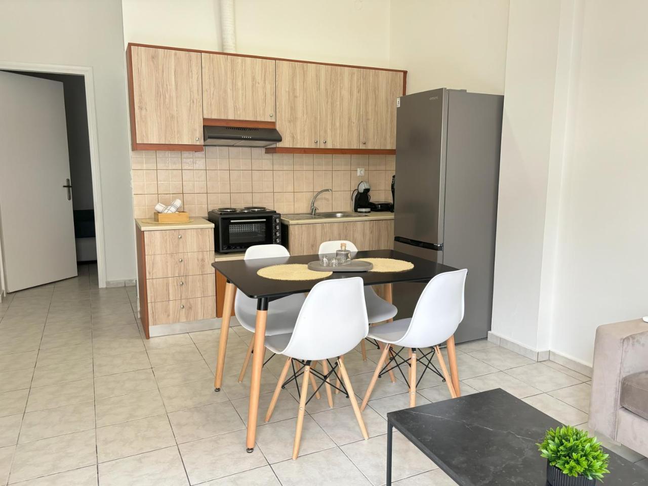 Emari Apartments