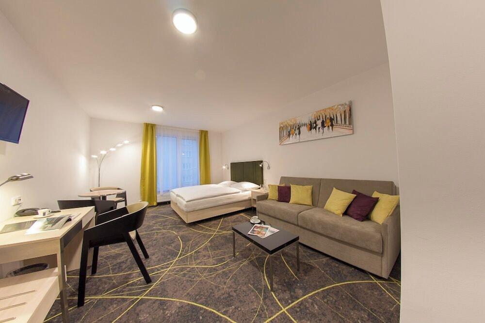 Valcha Apartments