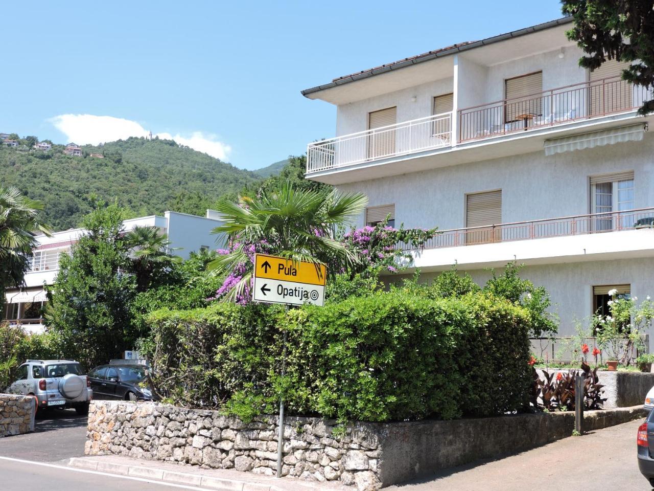 Apartments Andrea