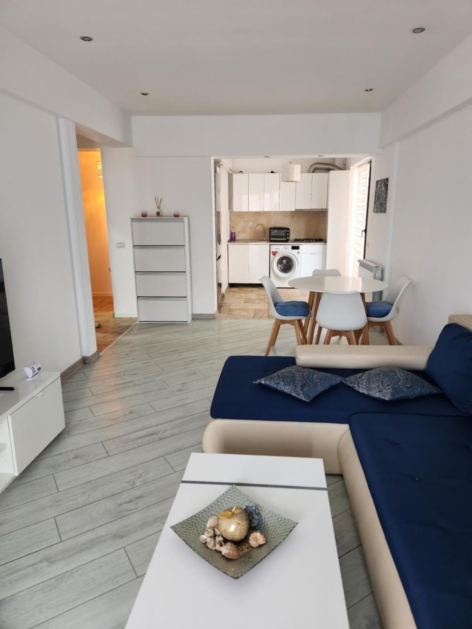 Mamaia Nord Apartments