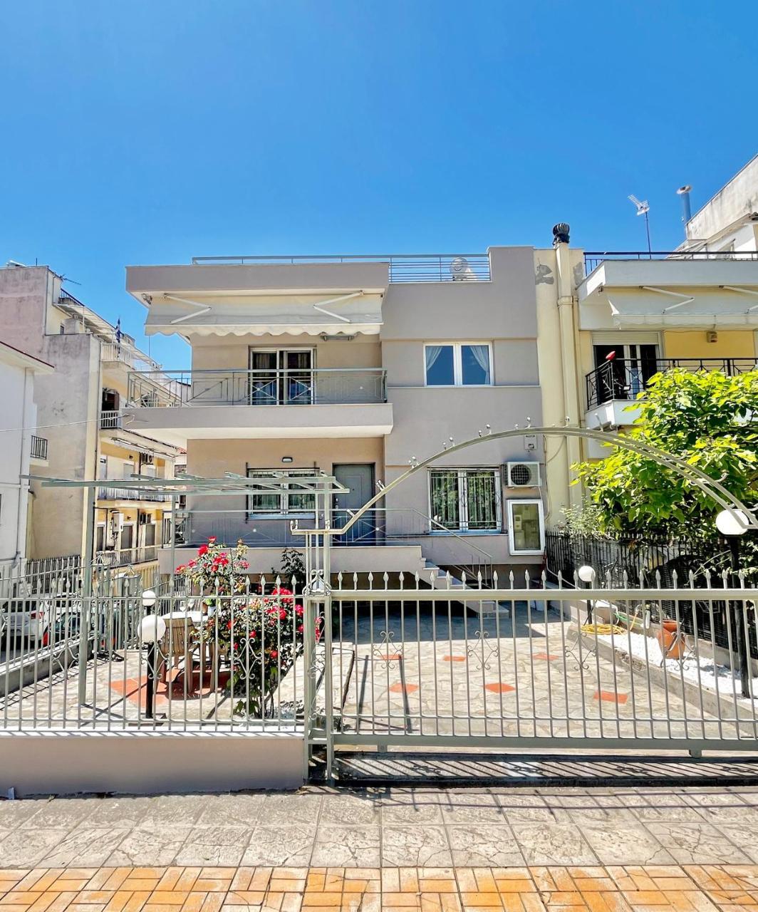Thess City House With Parking