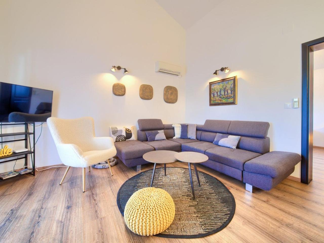 Two Bedroom Apartment With Terrace & Sea View