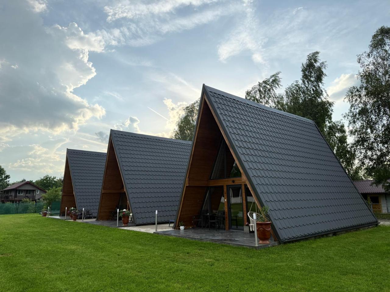 Vvv House