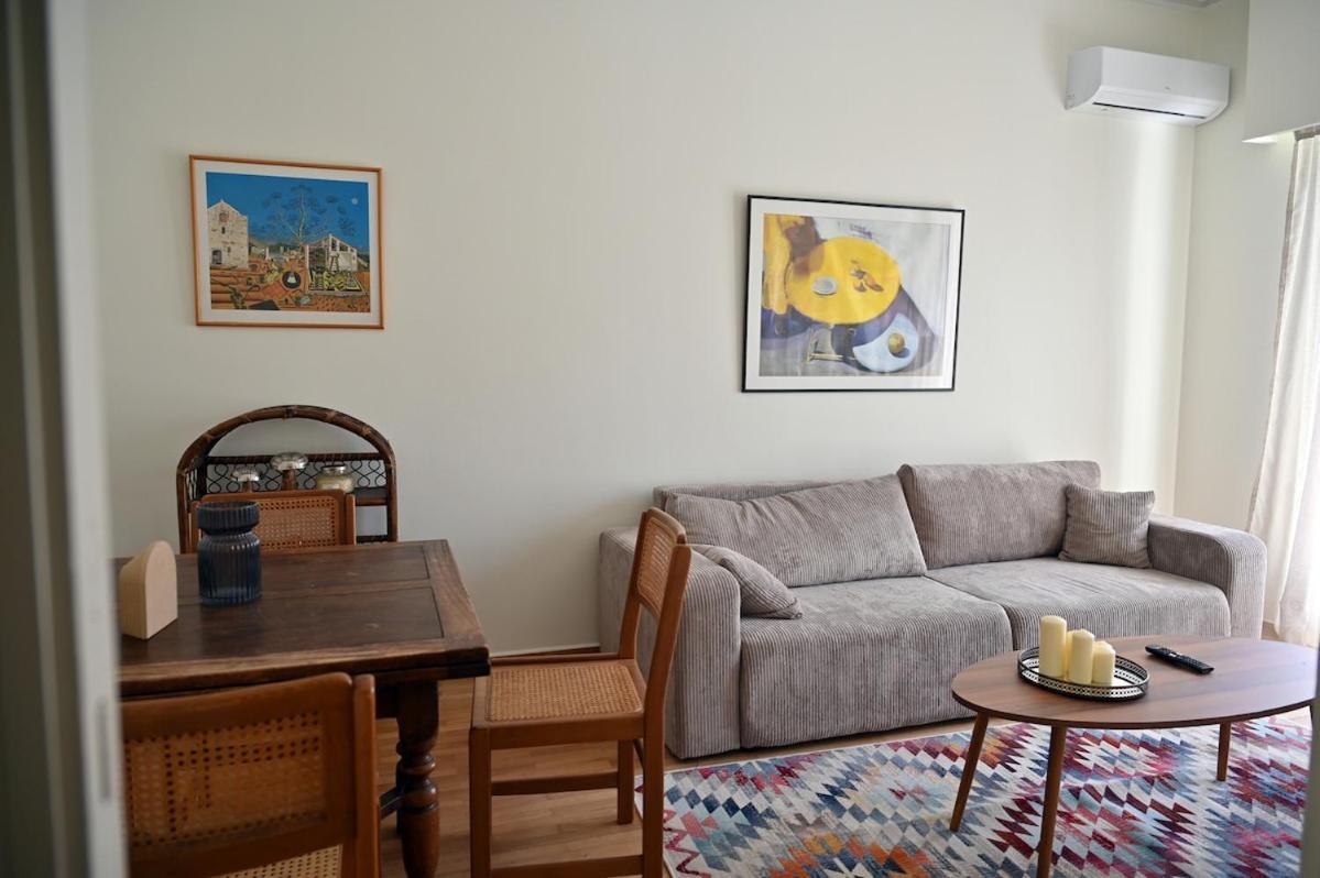 Brand New! Vintage Charm, Modern Comfort