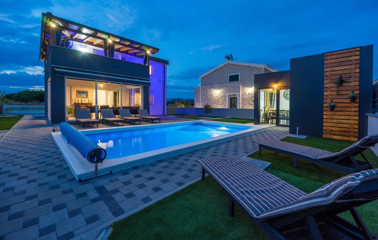 Lovely Home In Privlaka