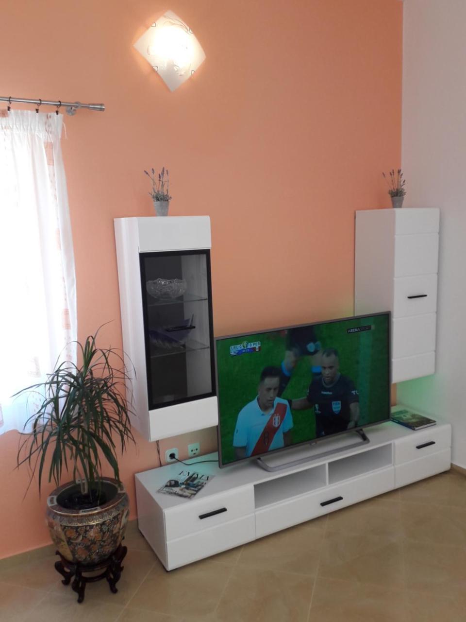 Croaussie Apartments In Split