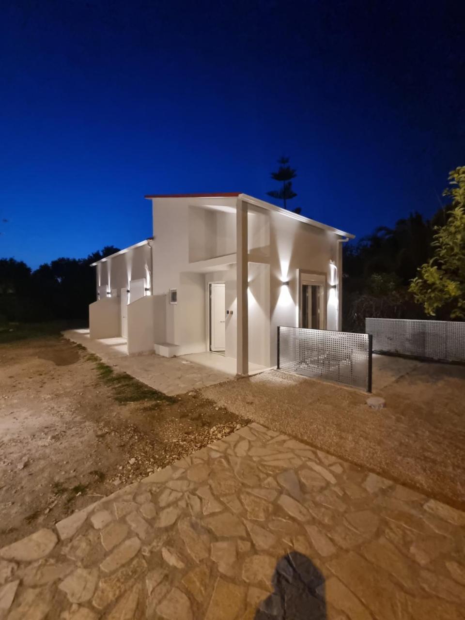 Smallhouselefkada