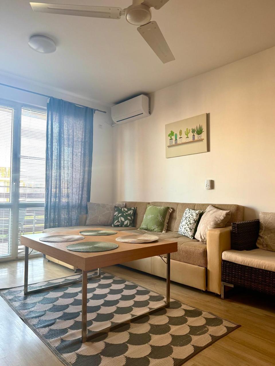 Apartment 7