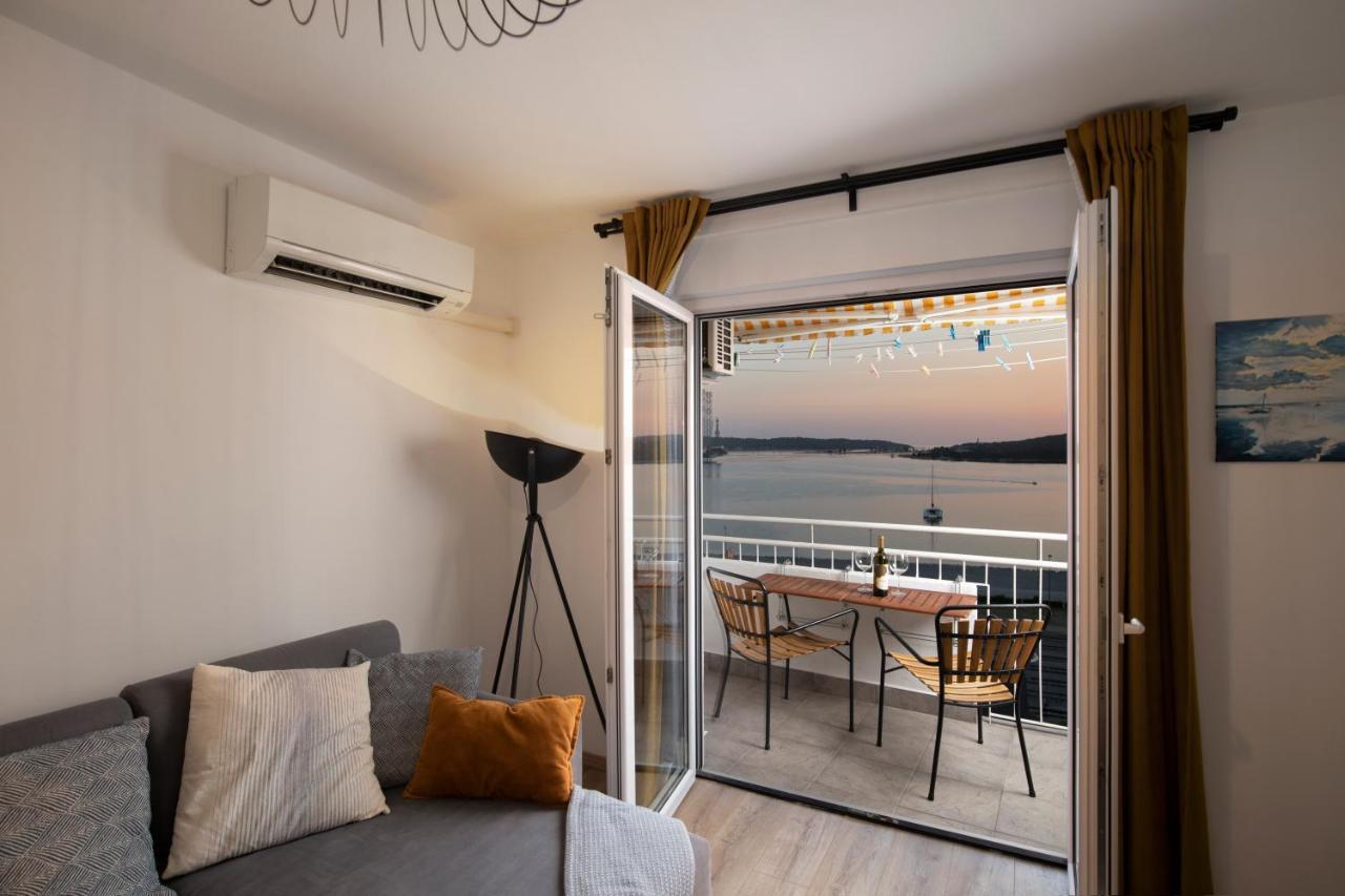 Top Floor Sunset Apartment