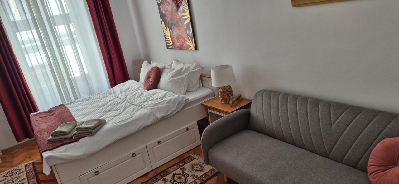Grand Plaza Iedera 3 Apartment