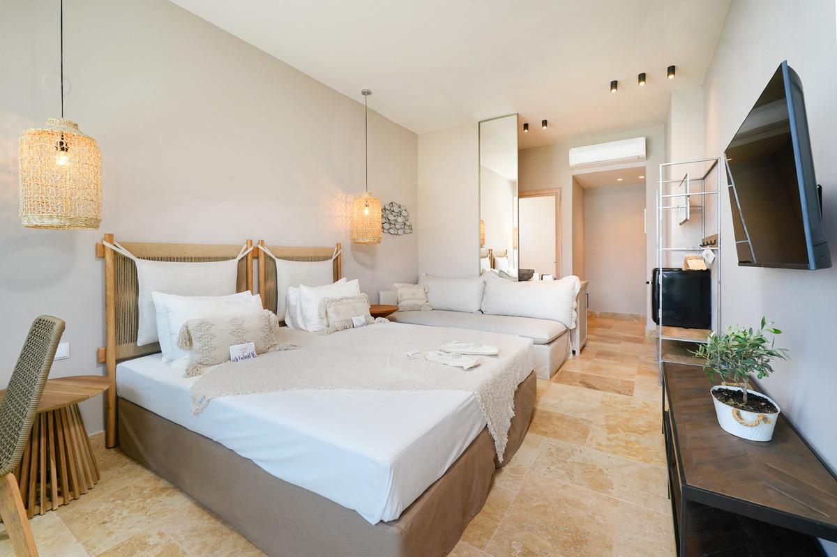 Essentia Luxury