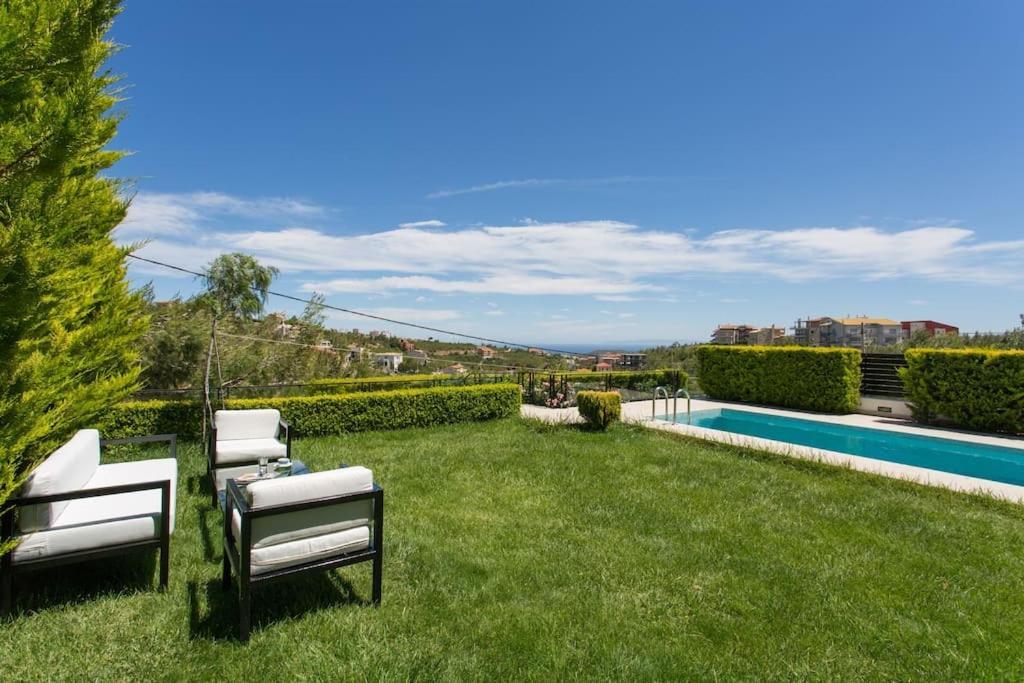 Sia's Luxury Maisonette