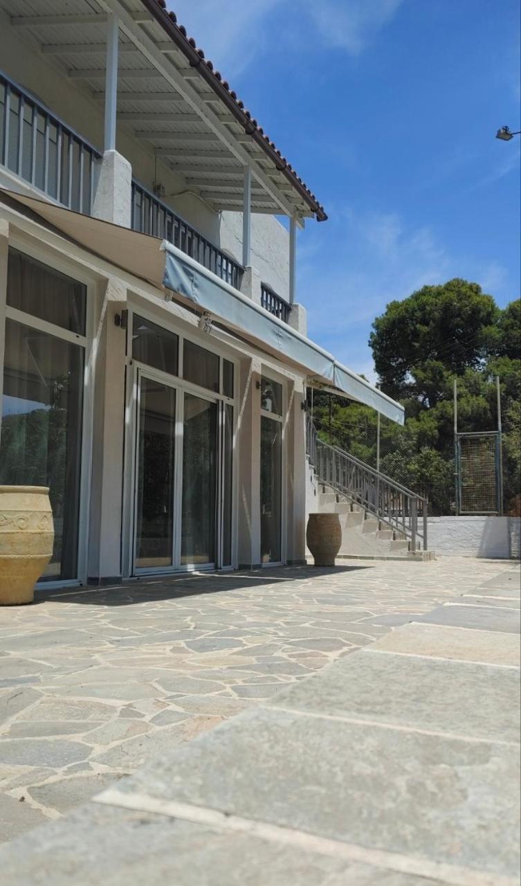 Euphoria Estate