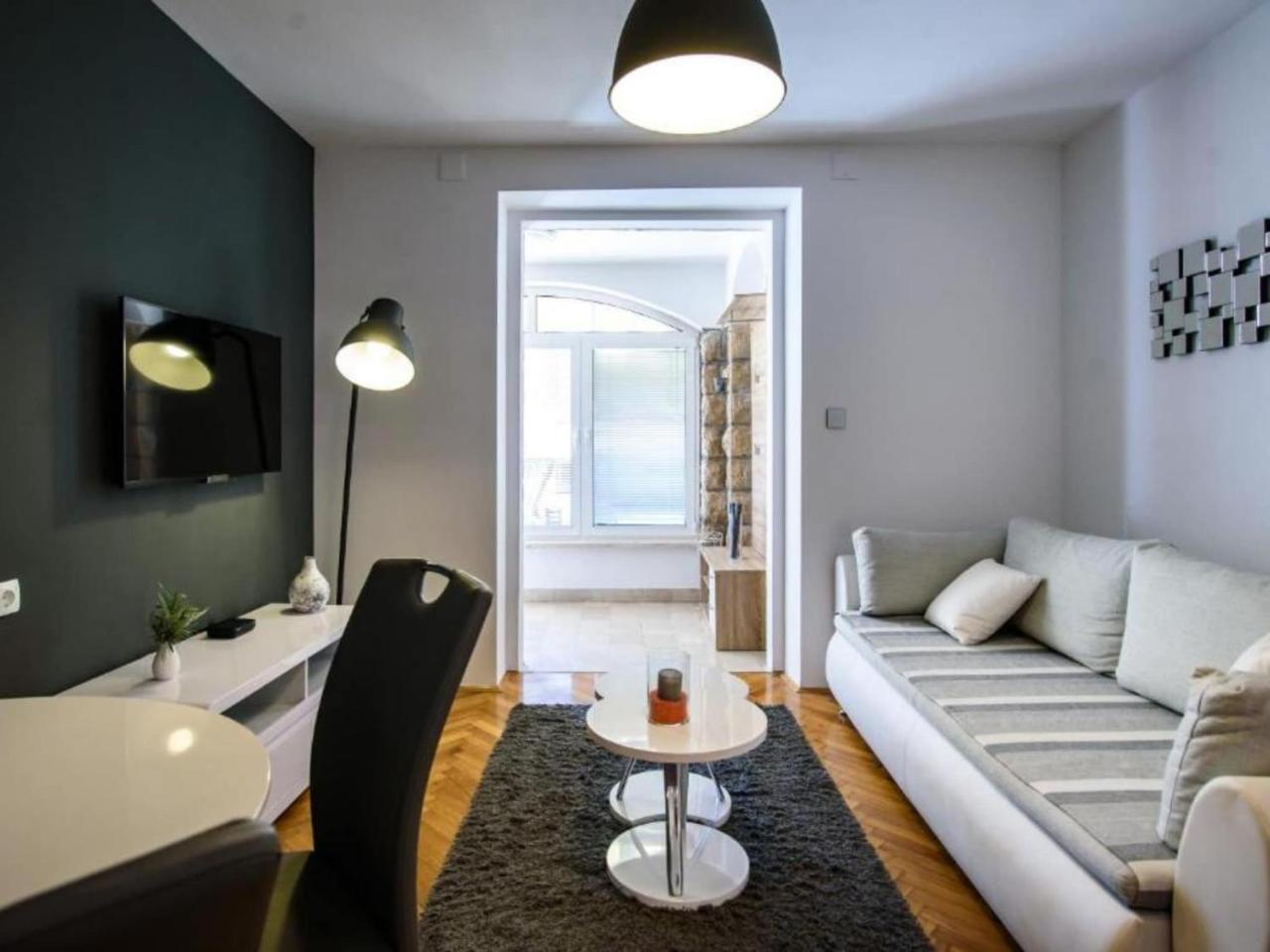 Apartment In Dubrovnik For 2 People