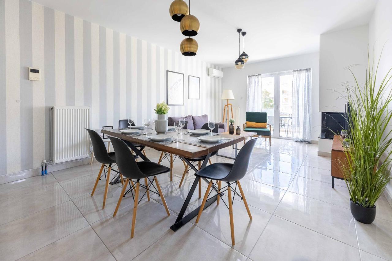 Modern Apartment In Piraeus Port D2