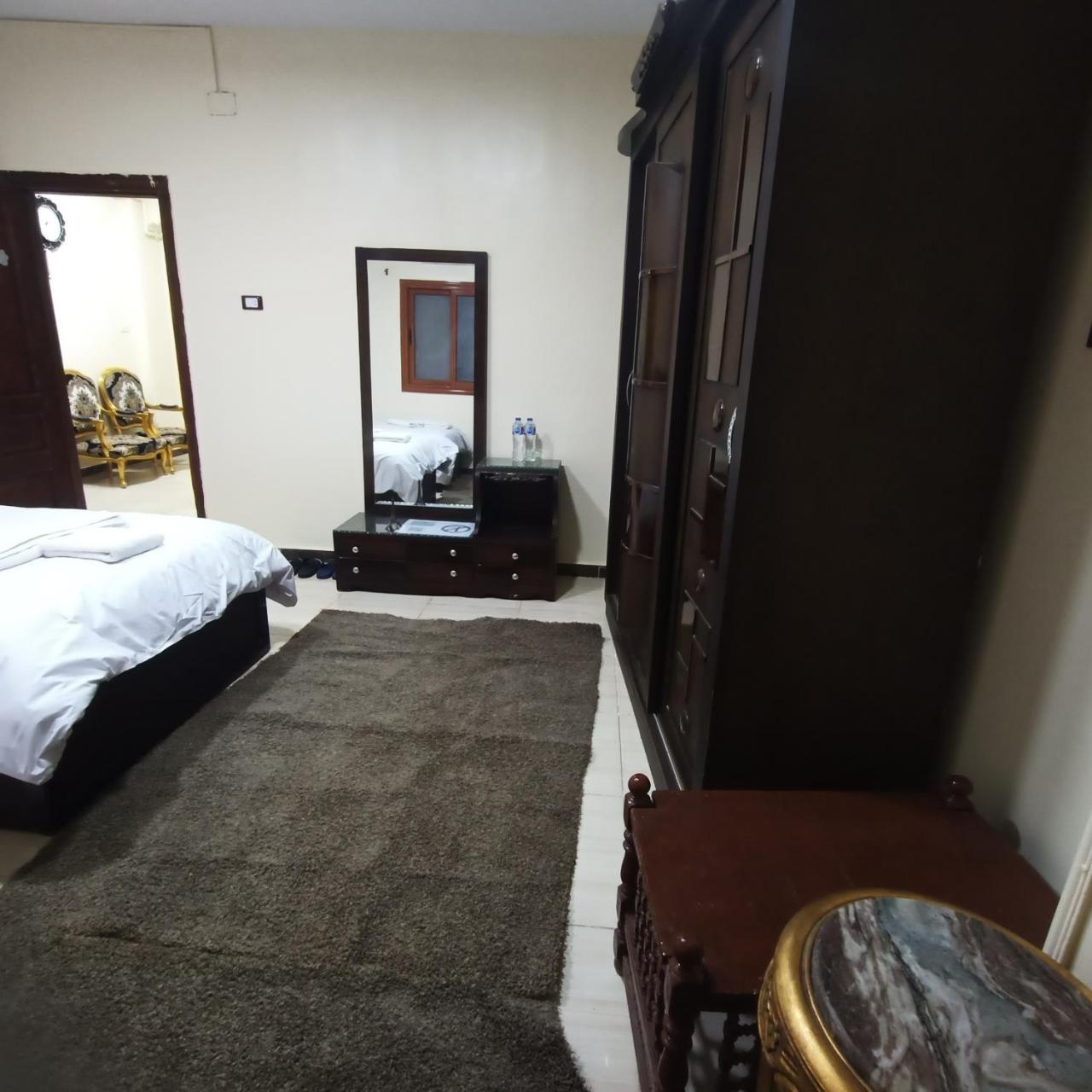Saif Pyramids Hostel (adults Only)