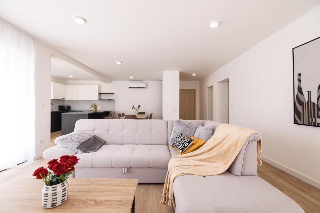 Diklo Modern 2 Bedroom Apartments