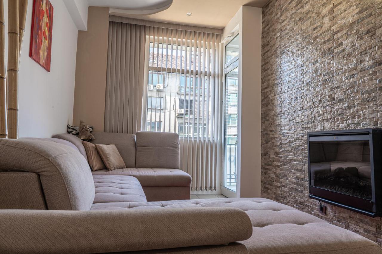 Sofia Downtown Apartment