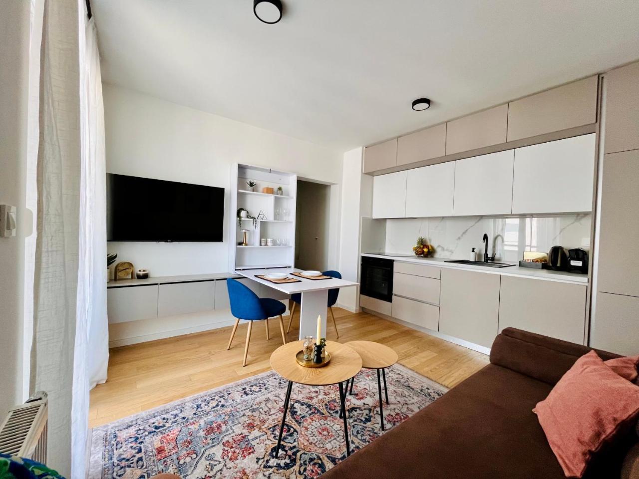 Lux & Modern 1bdr Apt, Free Parking