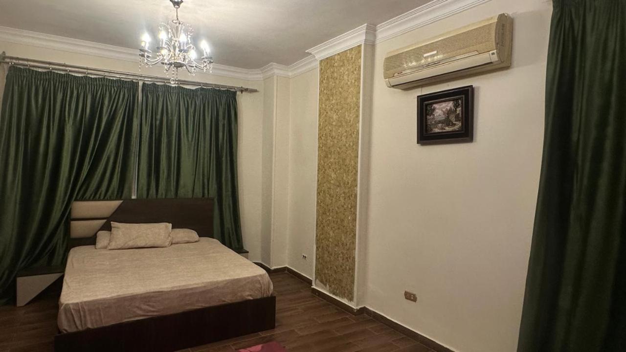 Apartment (Adults Only)
