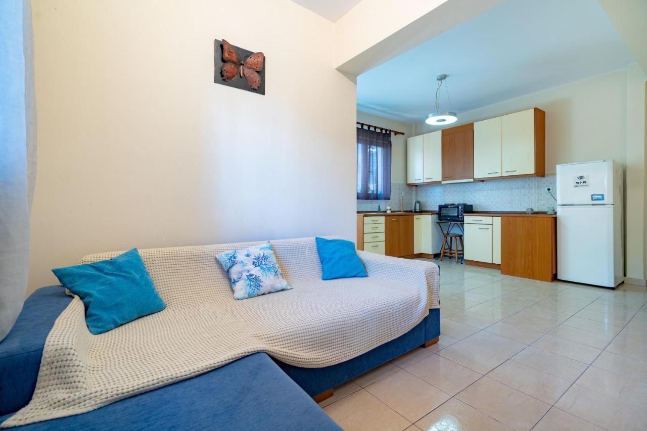 Sunny Retreat In Artemida by S