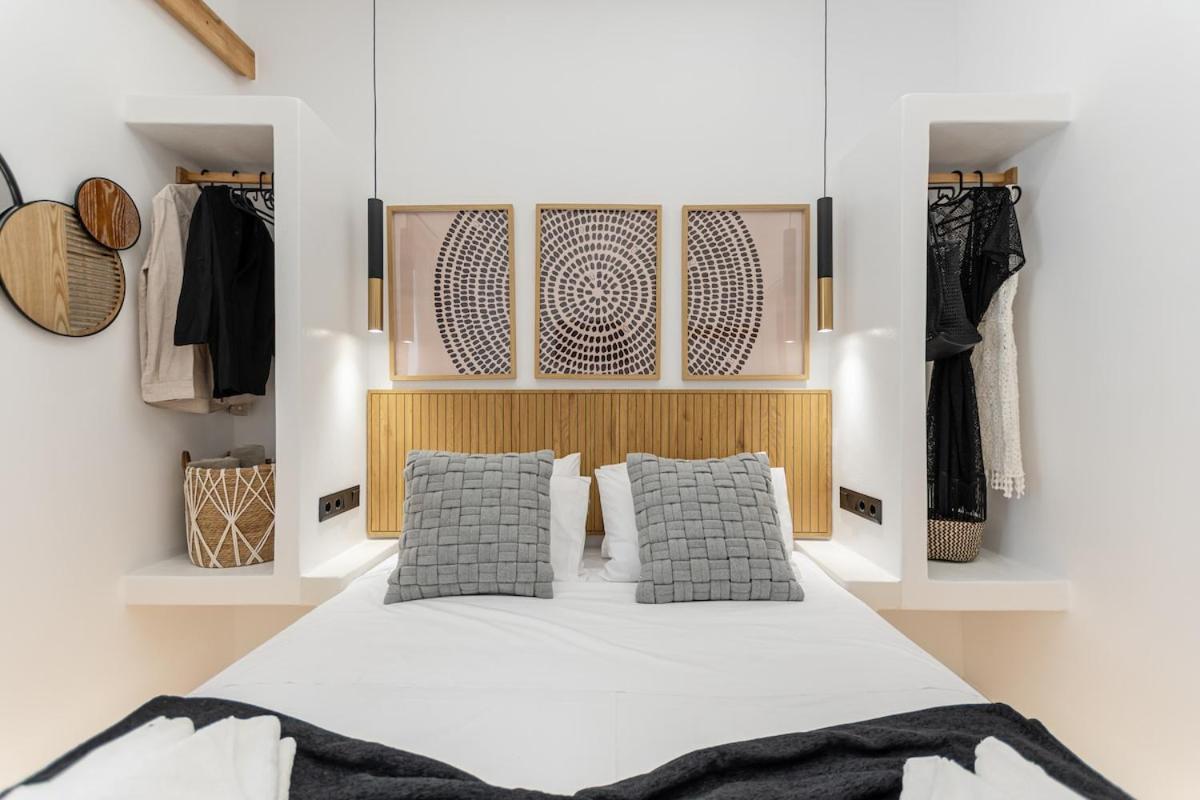 Etemis Home Naxos Down Town