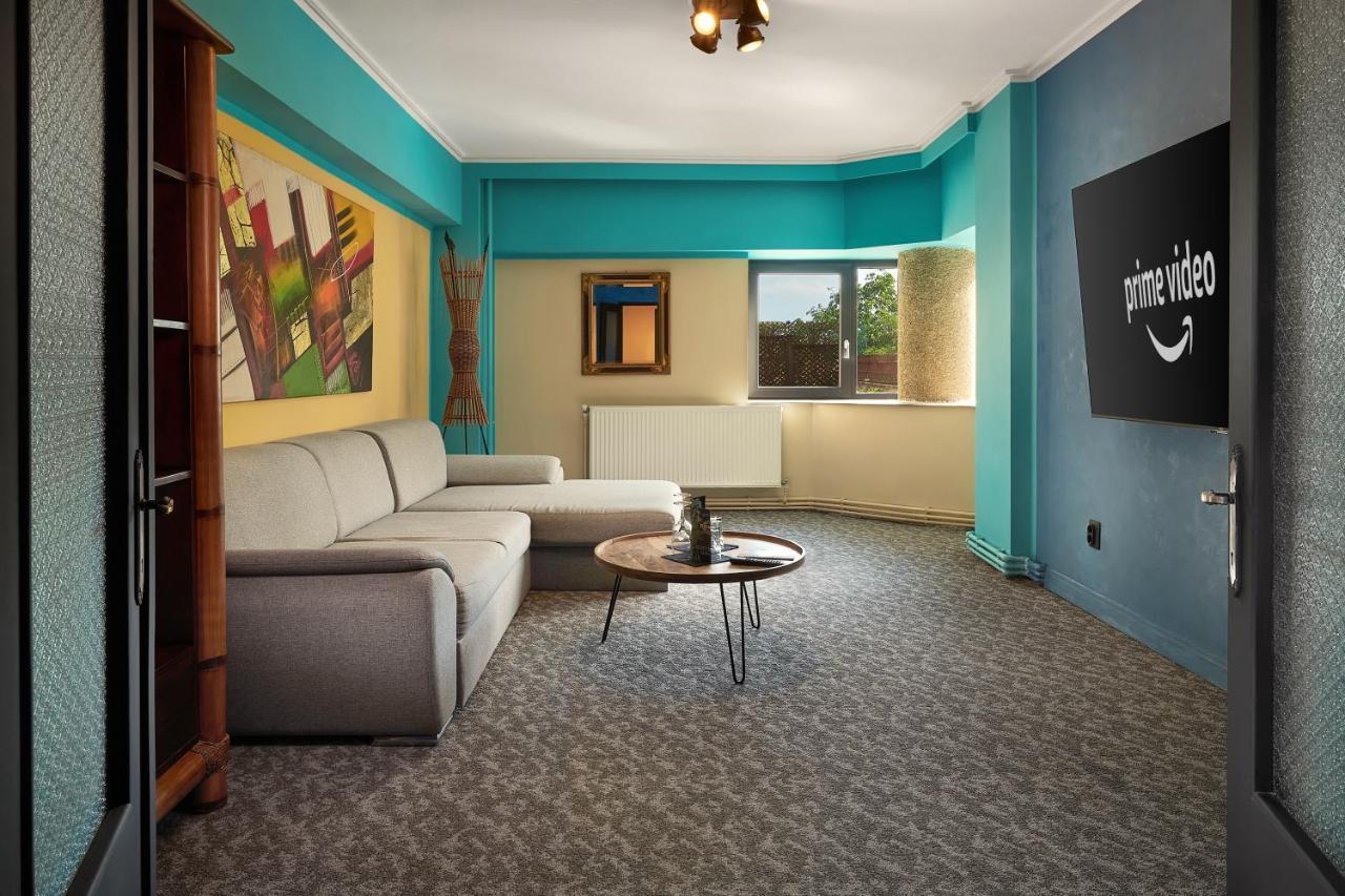 Lapusneanu Central Apartments