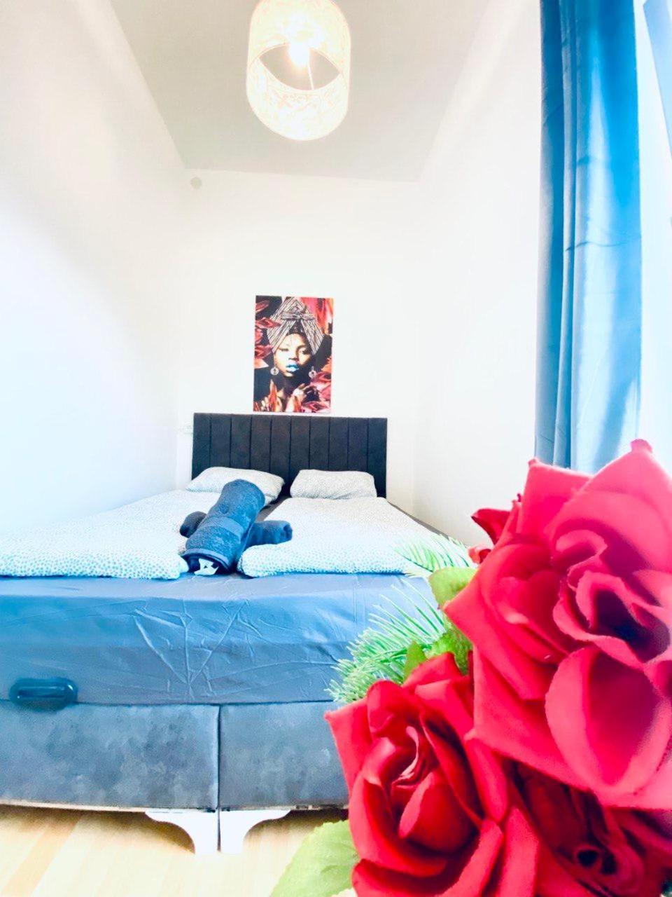 Cozy 4-bedroom Shared Apartment ,perfect For Groups