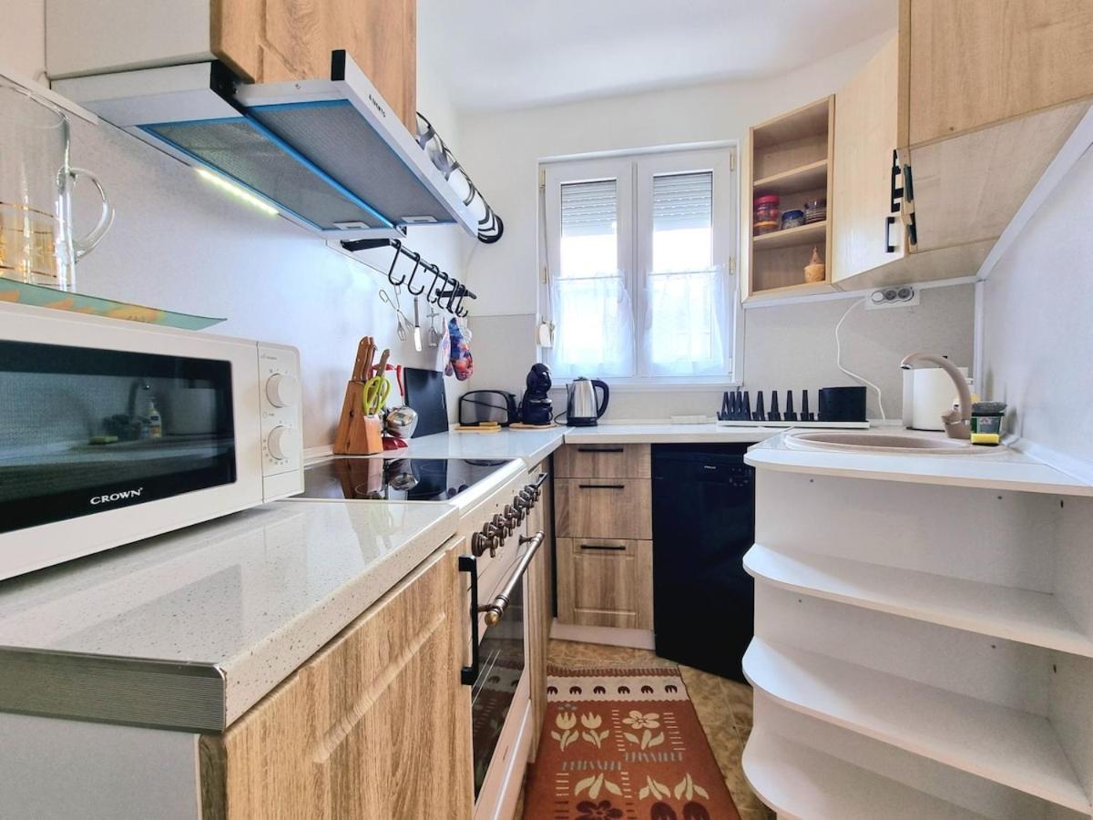 Central 3bd Holiday Apartment For Family & Friends